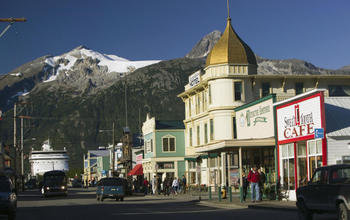 What to Wear in Alaska?